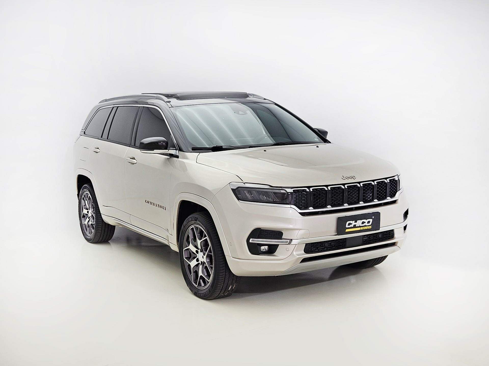 Jeep Commander OVERLAND 2.0 TD380 4X4 DIESEL AUT - 7 LUGARES
